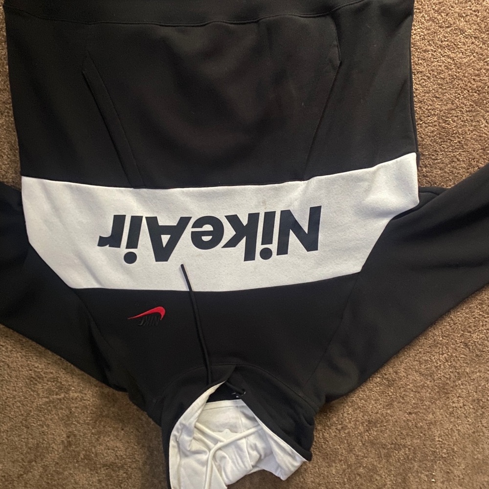 Nike Winter 20” Hoodie